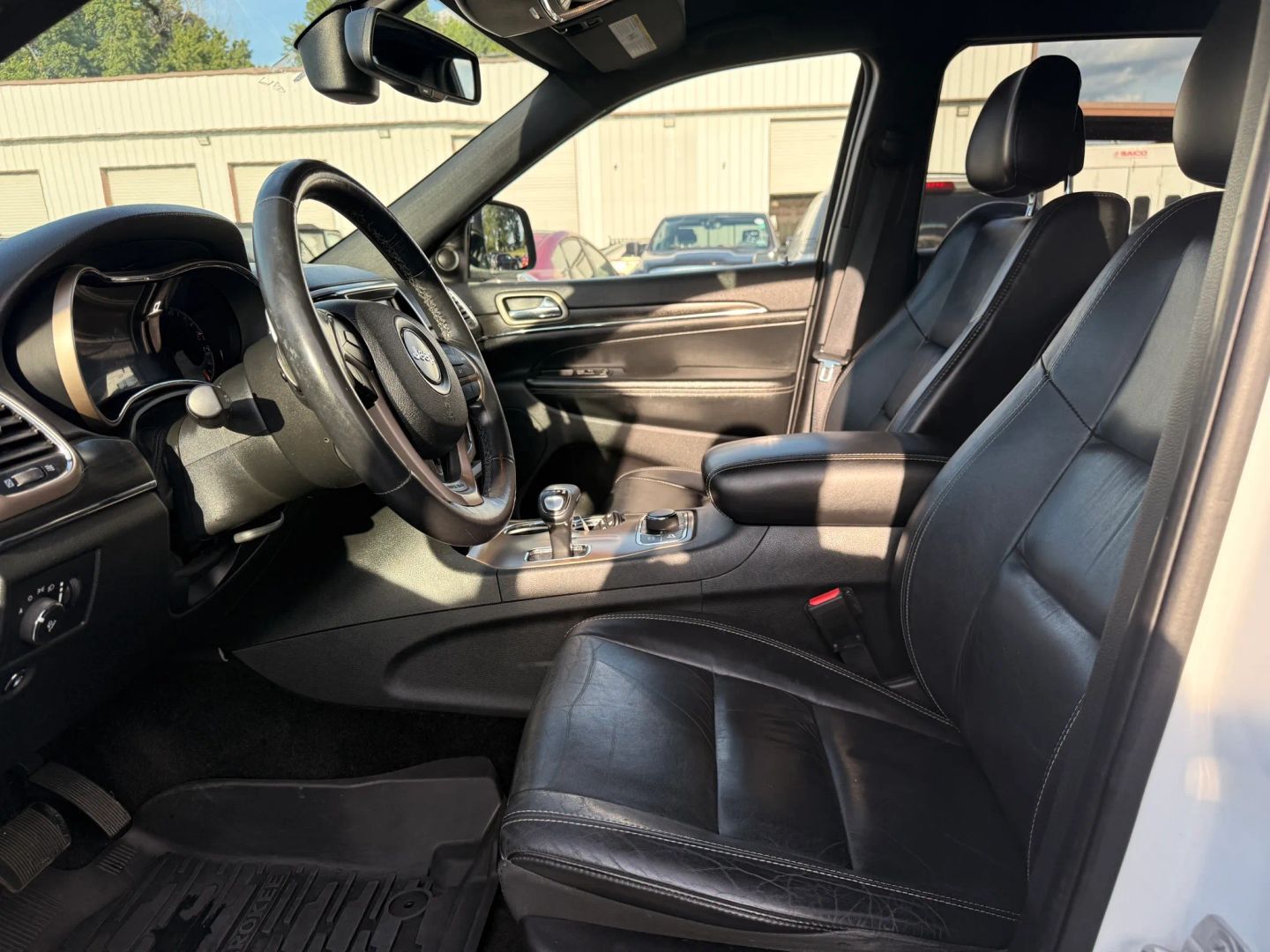 jeep grand cherokee 2015 1C4RJFBG9FC665553 image jeep grand cherokee 2015 1C4RJFBG9FC665553 image